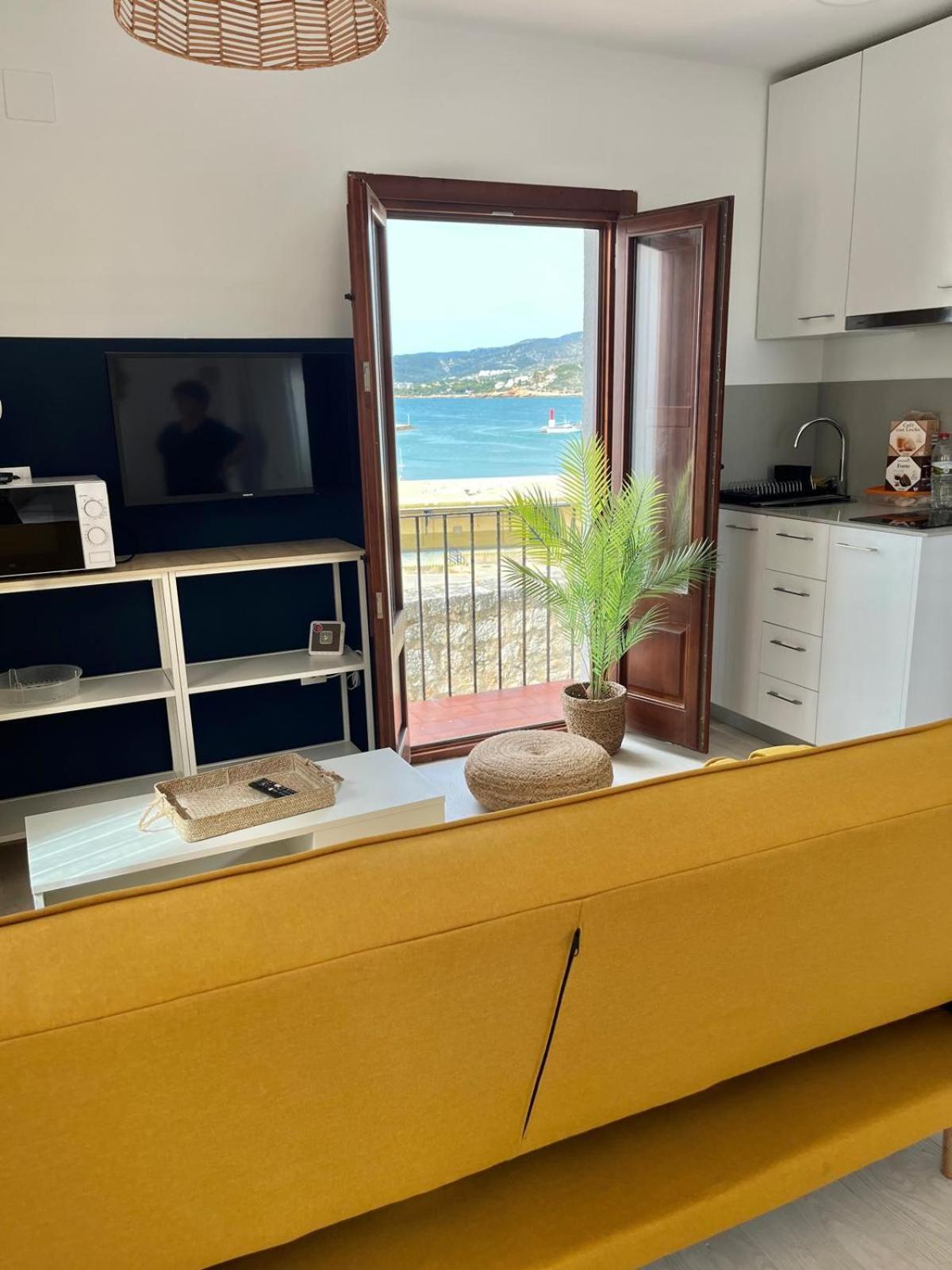 Апартаменти Apartamento En El Castillo De Пеніскола Екстер'єр фото